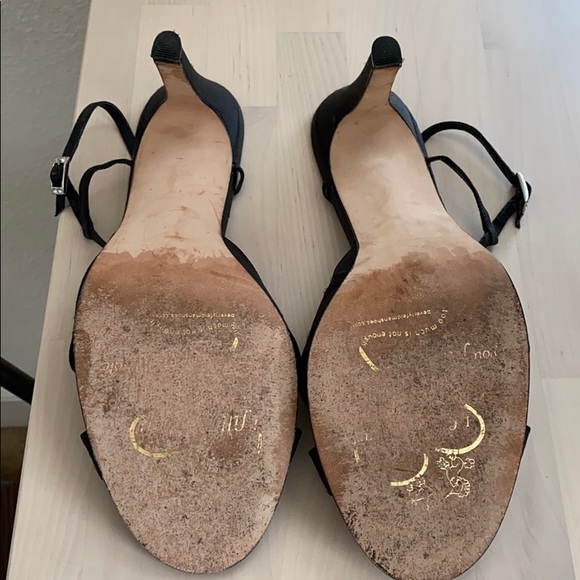 Beverly Feldman Bow and Ballroom heels - Picture 4 of 8